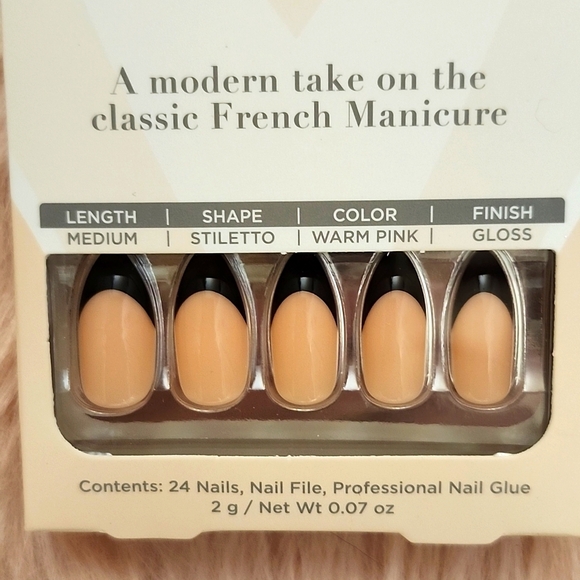 Brand New 3CT BUNDLE SALON PERFECT MODERN FRENCH FALSE NAILS-M/L - Picture 3 of 5